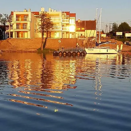 Apartament Z Widokiem Na Jezioro Apartman